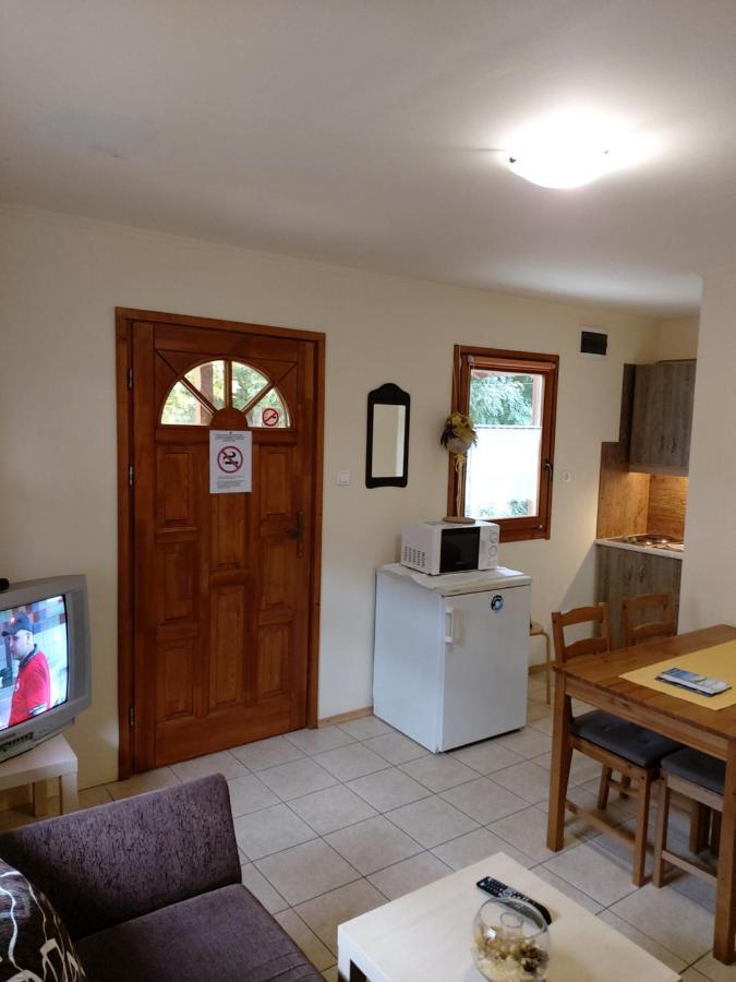 Dream Horse Apartman Cserkeszőlő المظهر الخارجي الصورة