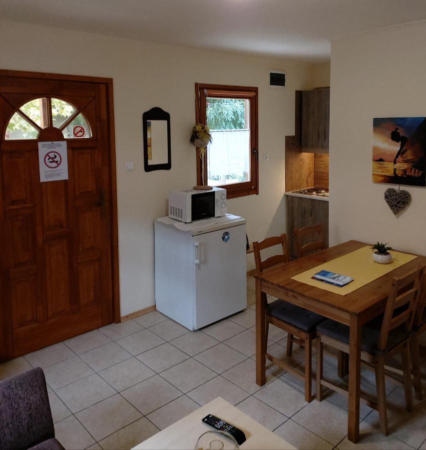 Dream Horse Apartman Cserkeszőlő المظهر الخارجي الصورة