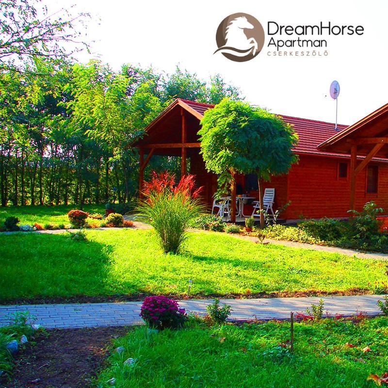 Dream Horse Apartman Cserkeszőlő المظهر الخارجي الصورة