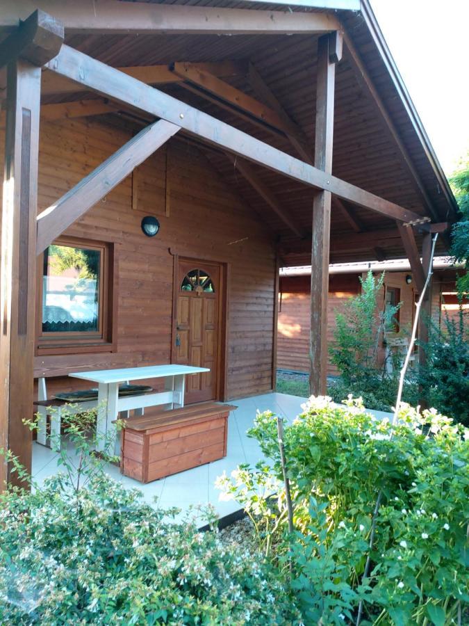 Dream Horse Apartman Cserkeszőlő المظهر الخارجي الصورة