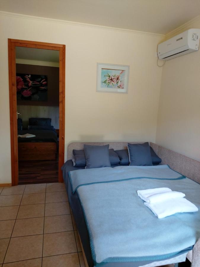 Dream Horse Apartman Cserkeszőlő المظهر الخارجي الصورة