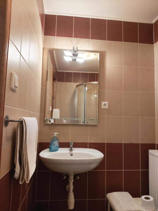Dream Horse Apartman Cserkeszőlő المظهر الخارجي الصورة